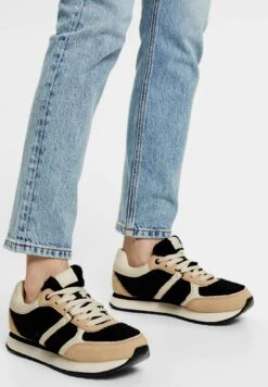 ESPRIT Sneakers Laag - Black