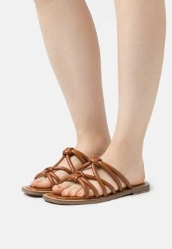 ESPRIT Muiltjes - Caramel