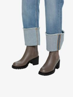 Esprit -Esprit 658dfb532f6148ae2ac56c70010c70b4