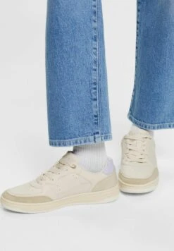 Esprit 21 ESPRIT Zweifarbige In Optik - Sneakers Laag - Light Beige