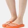 ESPRIT Platthon - Teenslippers - Orange 1 ESPRIT Platthon - Teenslippers - Orange -Esprit 8f9f8093204840fcb6f26cf9da129316