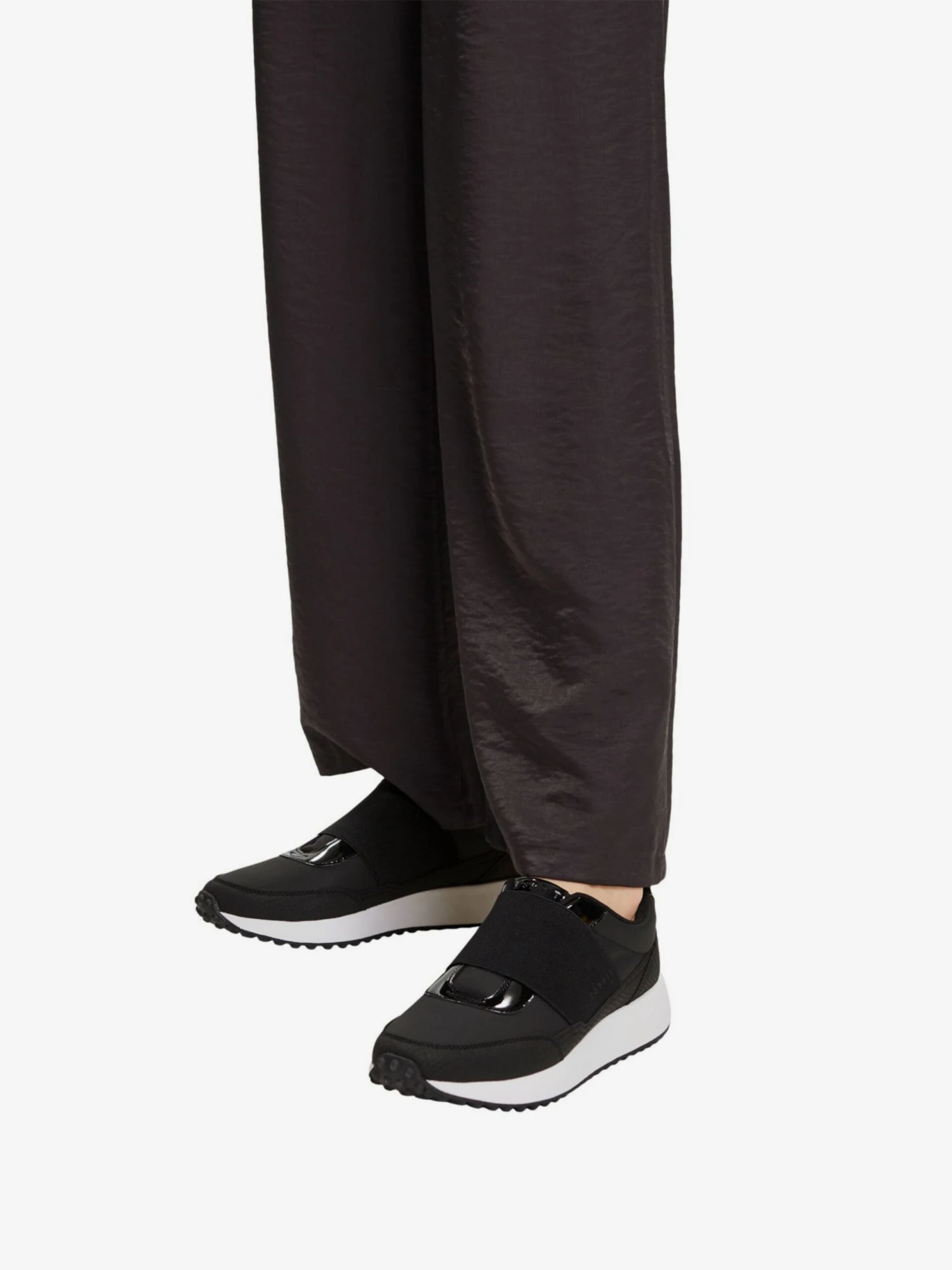 ESPRIT Running Sneakers Sneakers Laag Dames Zwart 4 ESPRIT Running Sneakers Sneakers Laag Dames Zwart - Afbeelding 2