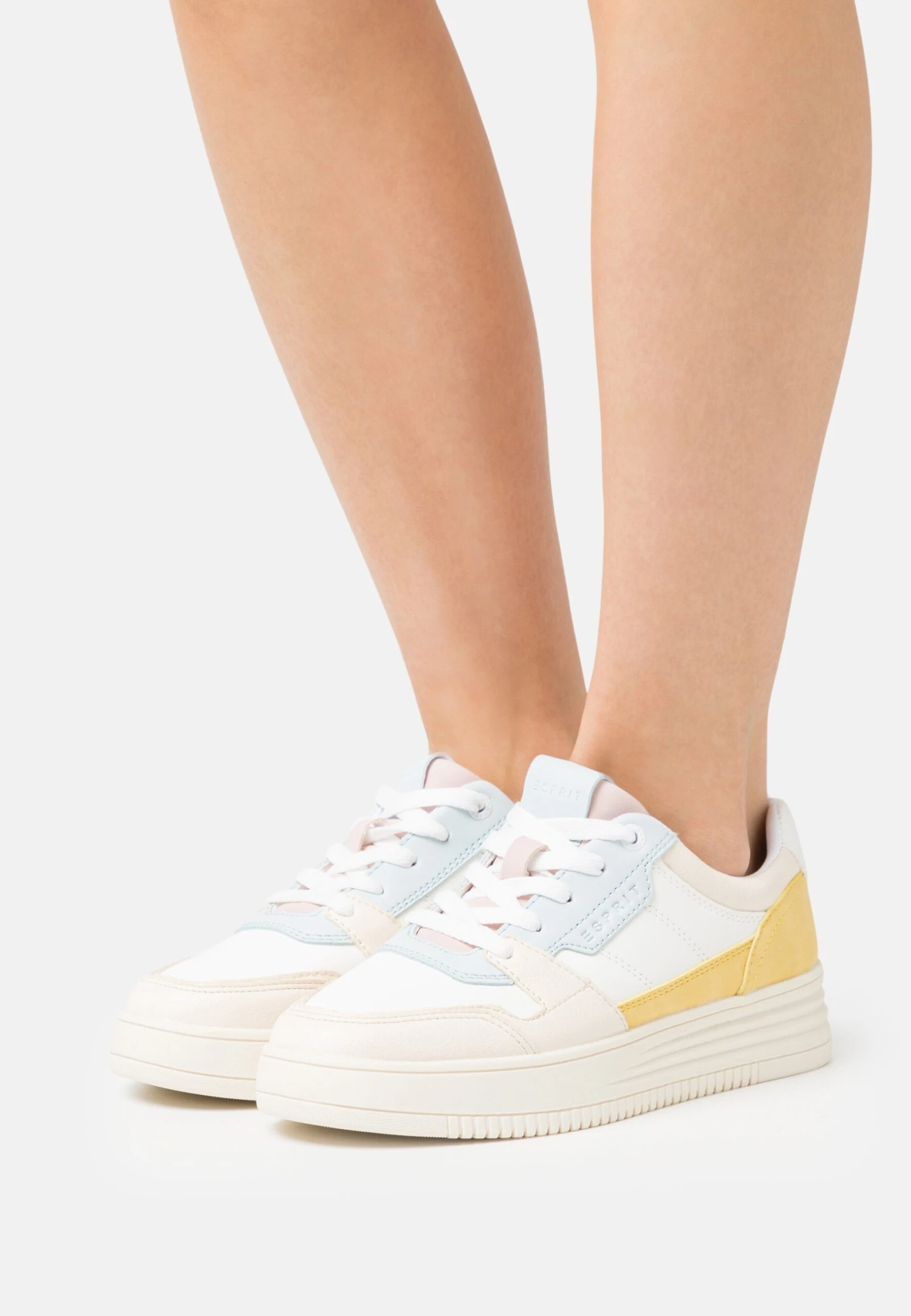 ESPRIT A20 03 Lu2 - Sneakers Laag - Light Beige 3 ESPRIT A20 03 Lu2 - Sneakers Laag - Light Beige