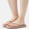 ESPRIT Platthon - Teenslippers - Taupe -Esprit ed5262a7584a44df9bc63bc863d58eee